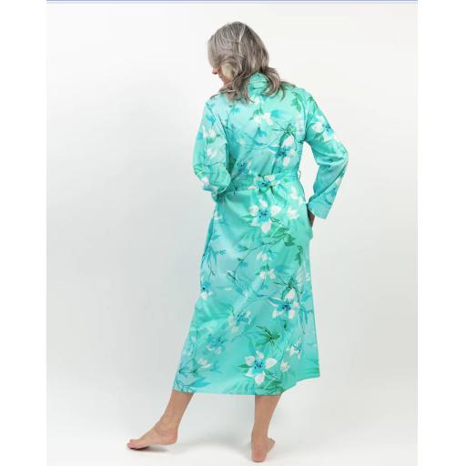 Cyberjammies Leona robe 3.png